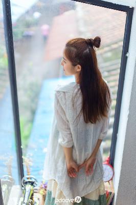 惊爆！35岁丰满老女人在伦理HD高压监狱的离奇遭遇？